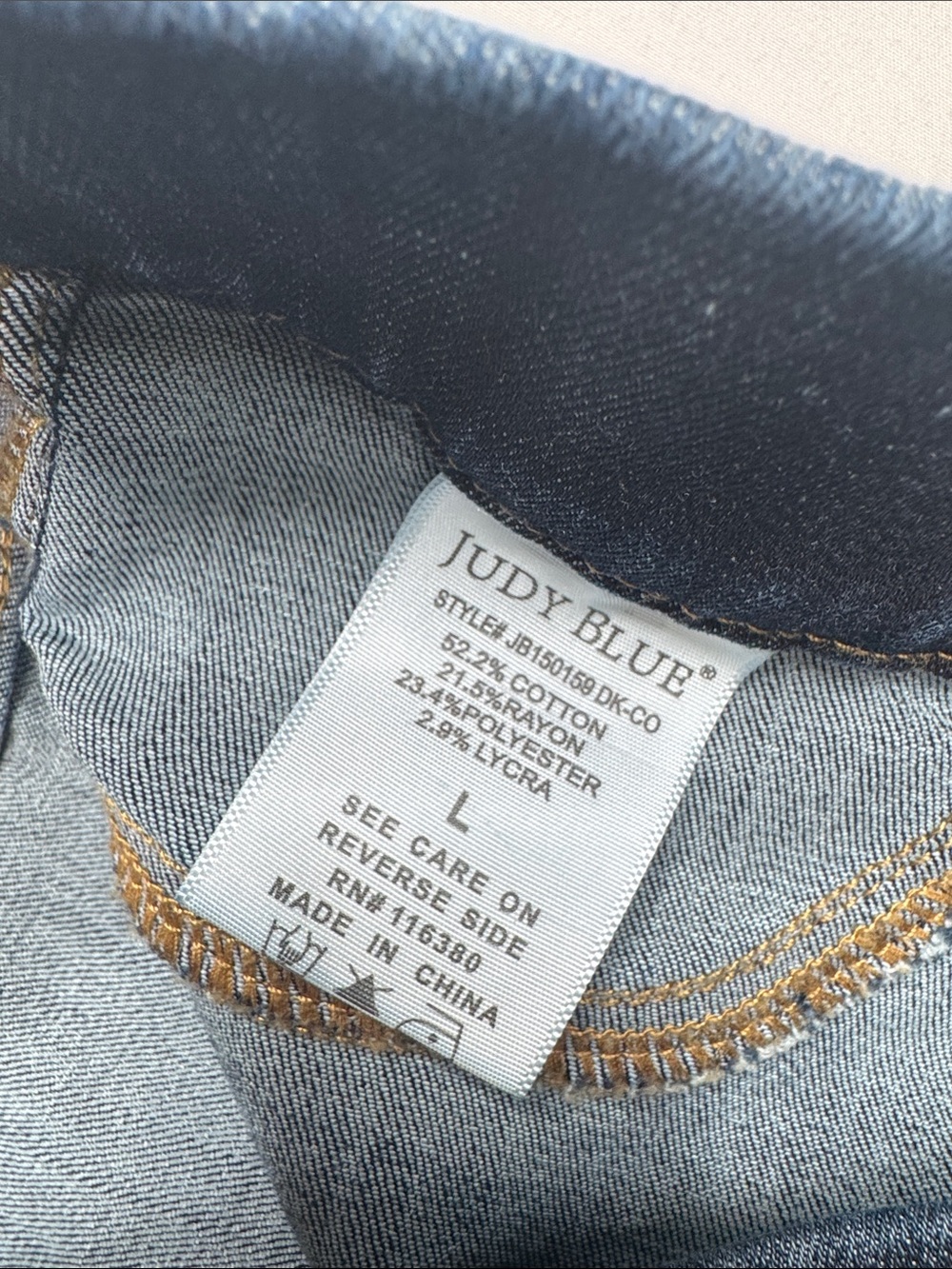 Judy Blue Dark Indigo Women's Denim Bermuda Shorts size large L pull on stretch - Picture 7 of 8